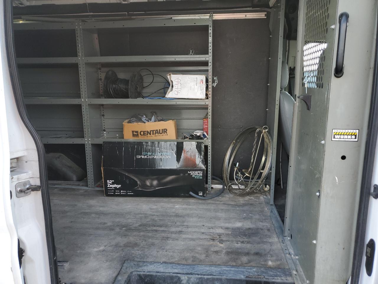 2019 Ford Transit T-250 VIN: 1FTYR2CM5KKB70333 Lot: 84614525