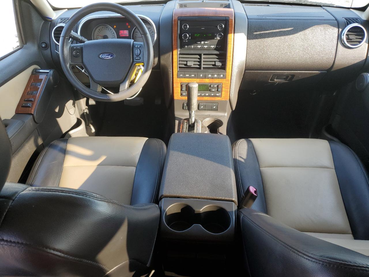 2008 Ford Explorer Eddie Bauer VIN: 1FMEU74E78UB24050 Lot: 82063715