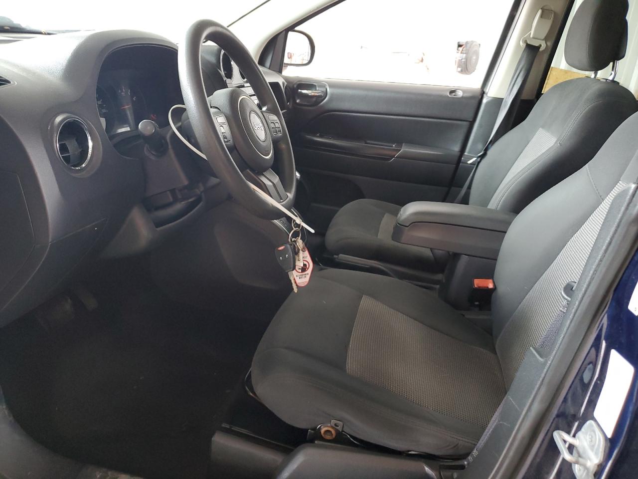 2013 Jeep Compass Sport VIN: 1C4NJCBB6DD168565 Lot: 71080725