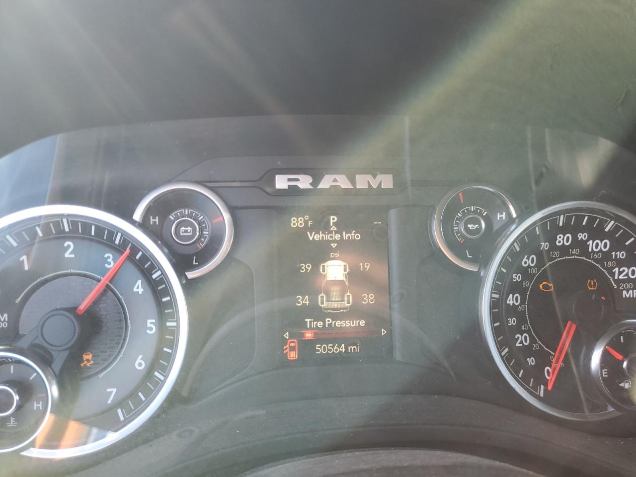 2021 Ram 1500 Big Horn/Lone Star VIN: 1C6RRFBG8MN688243 Lot: 71042355