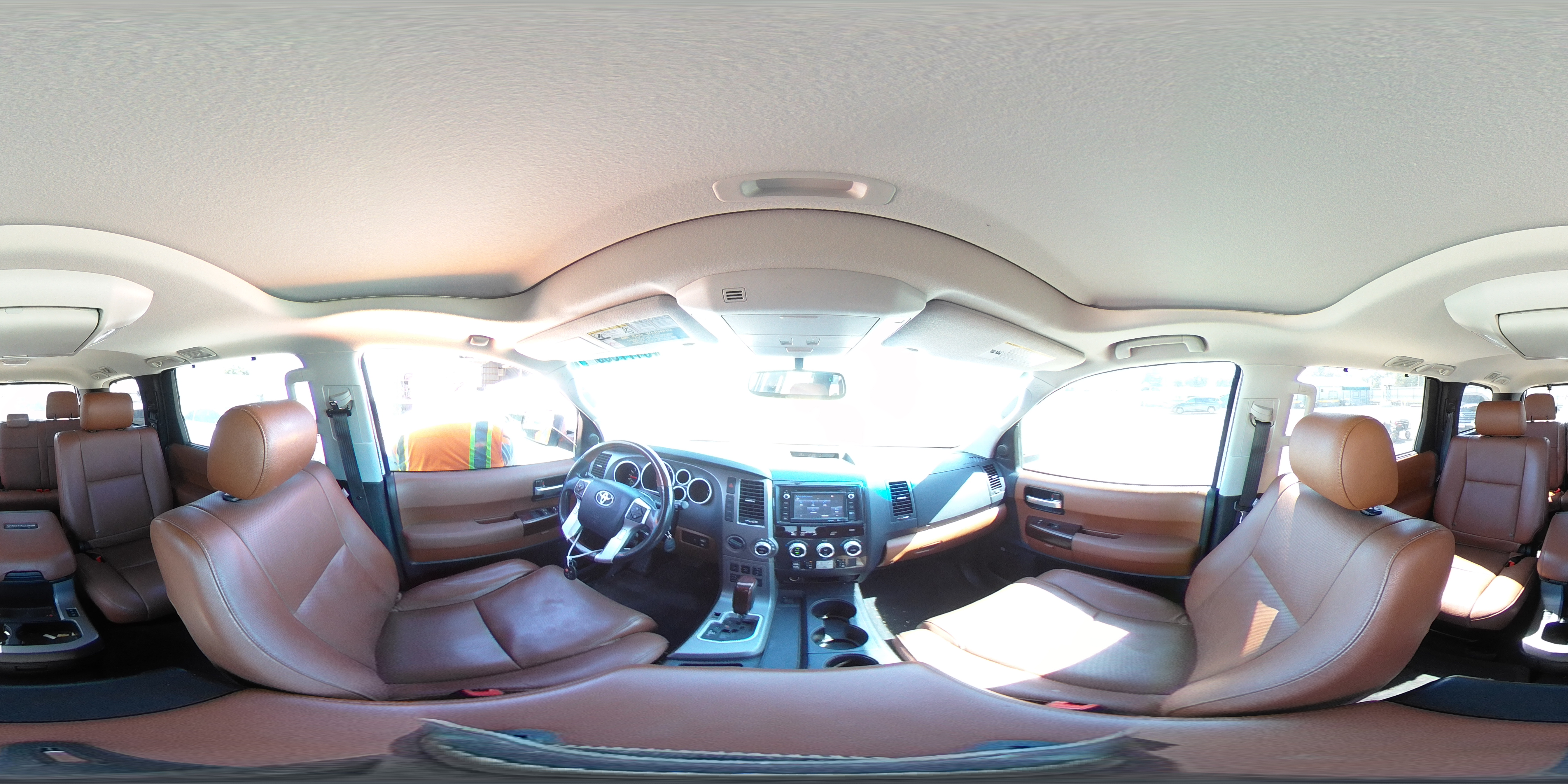 2016 Toyota Sequoia VIN: 5TDDW5G11GS136057 Lot: 81770355