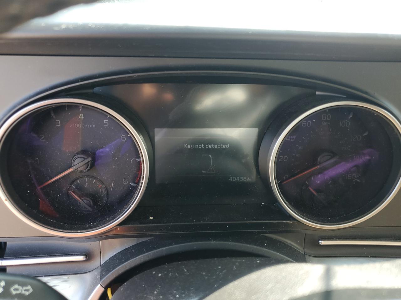 2024 Kia Carnival Lx VIN: KNDNB4H39R6433896 Lot: 72081195