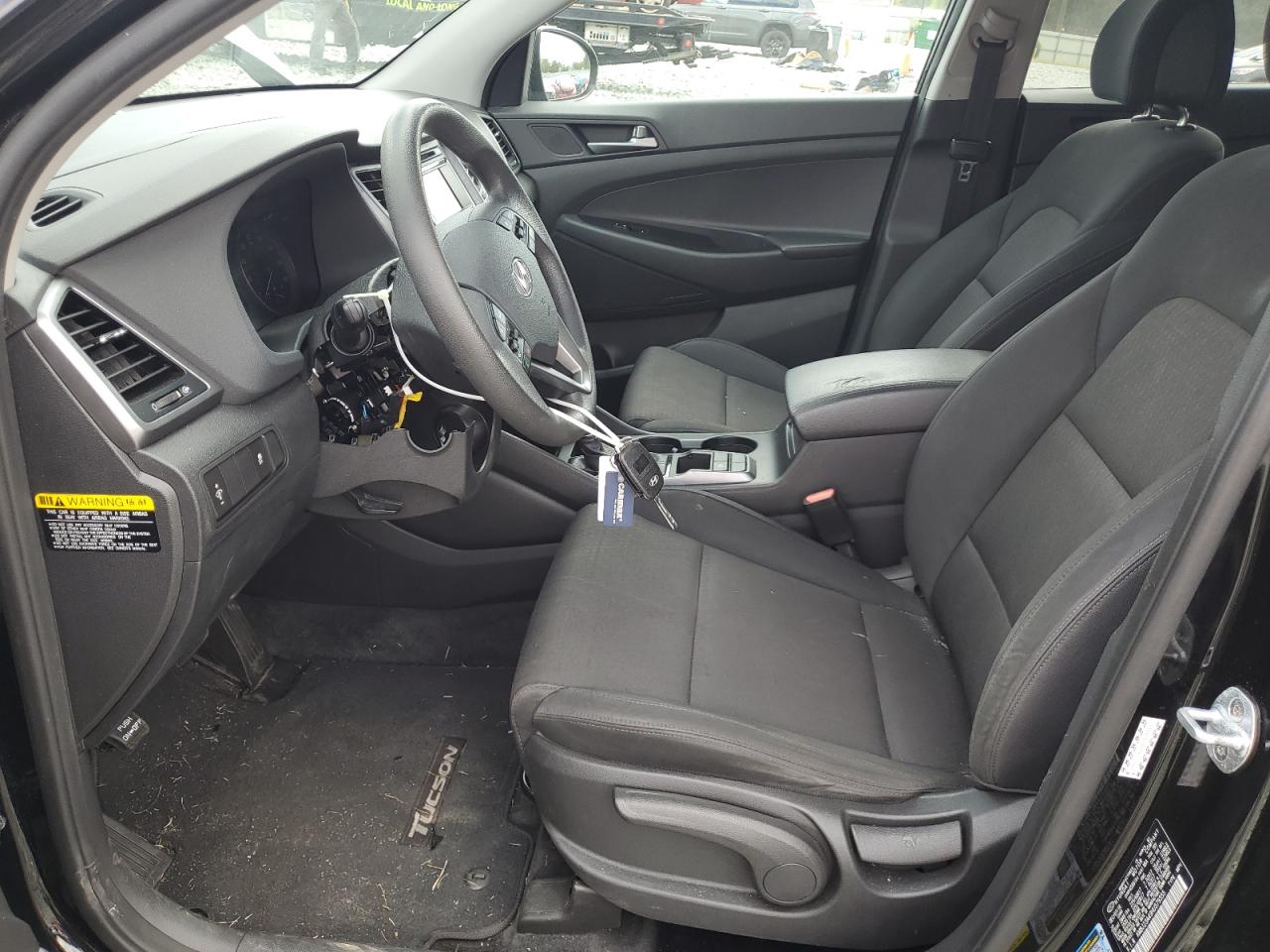 2017 Hyundai Tucson Se VIN: KM8J23A49HU379355 Lot: 80537935
