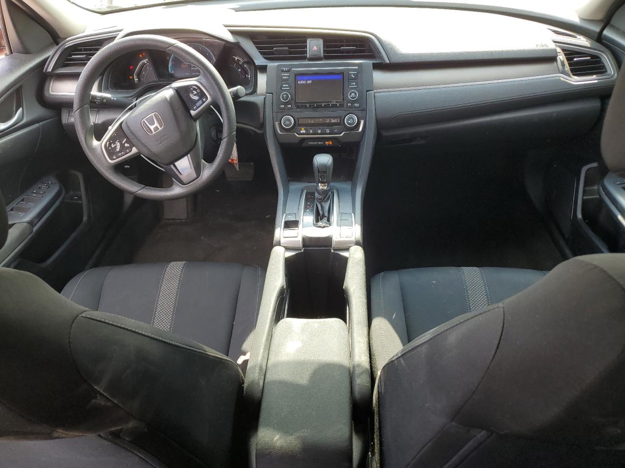 2020 Honda Civic Lx VIN: 2HGFC2F63LH586994 Lot: 81808135