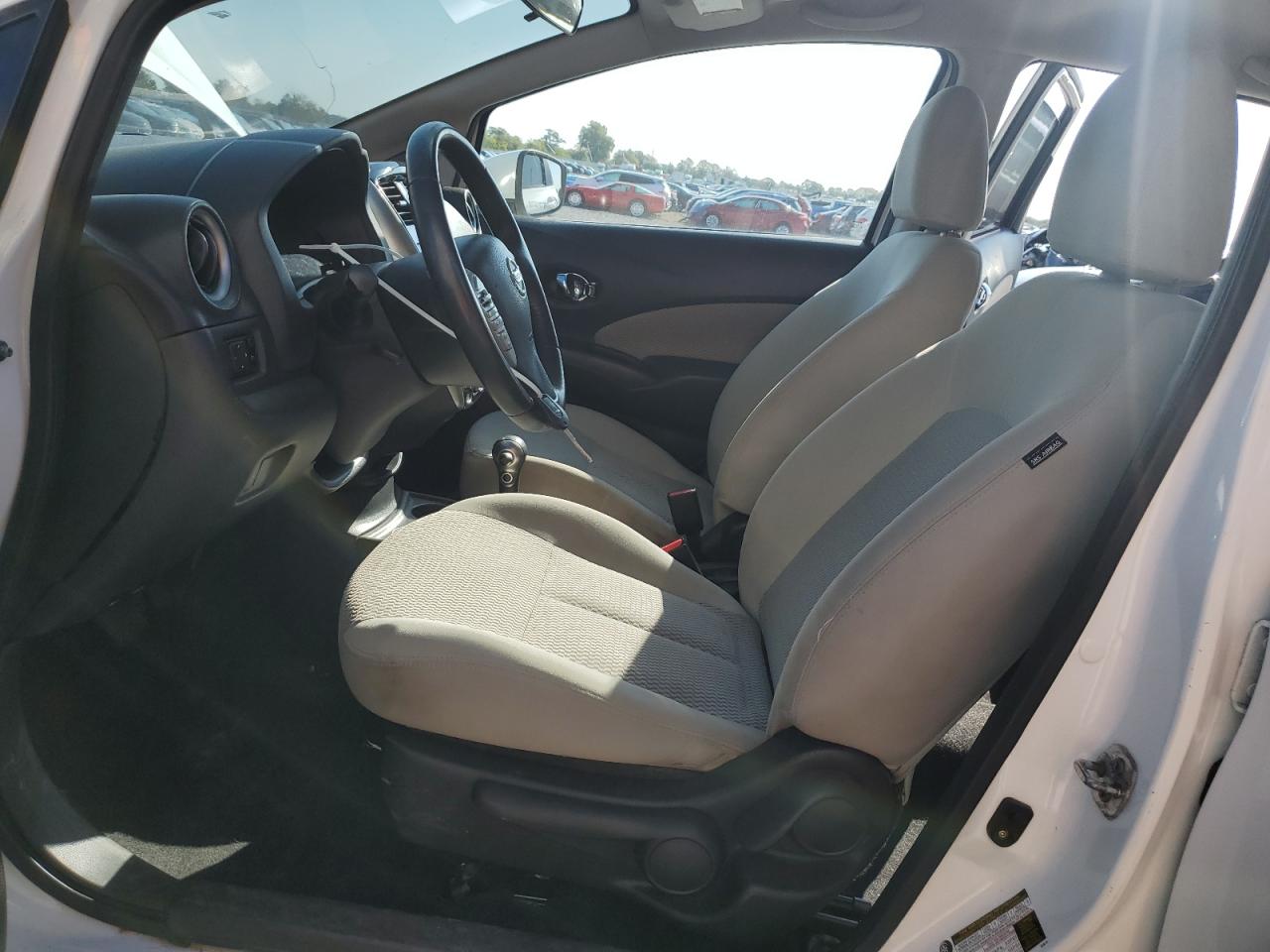 2015 Nissan Versa Note S VIN: 3N1CE2CP0FL353016 Lot: 80011225