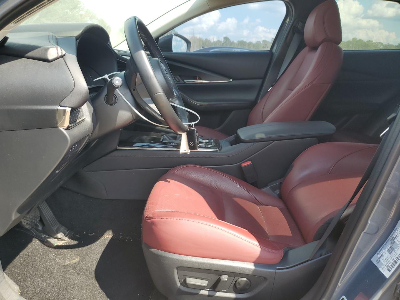 2022 Mazda Cx-30 Preferred VIN: 3MVDMBCL8NM414346 Lot: 71610055