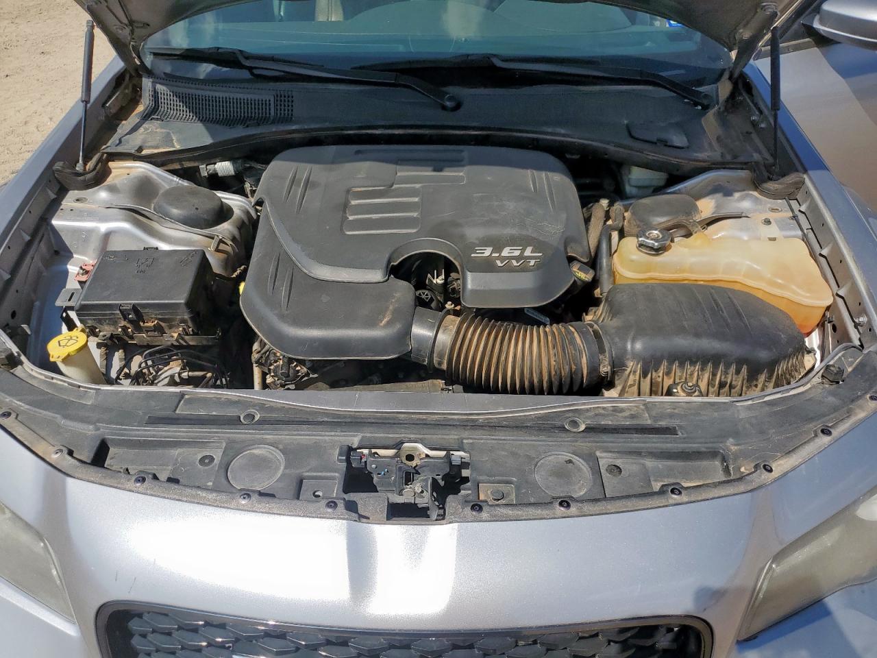 2015 Chrysler 300 S VIN: 2C3CCABG5FH868203 Lot: 71825275