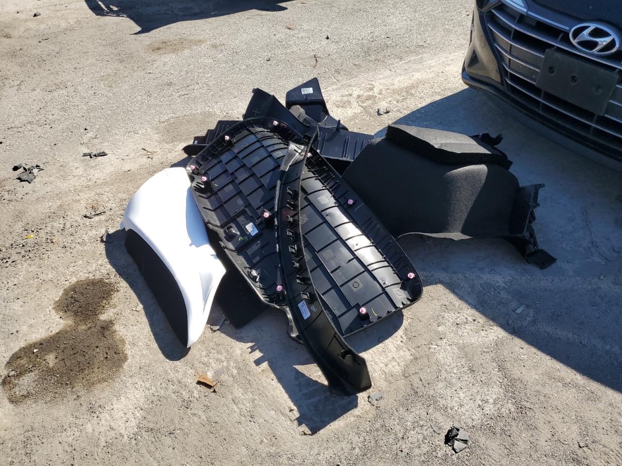 2025 Tesla Model 3 VIN: 5YJ3E1EBXSF000722 Lot: 71644585