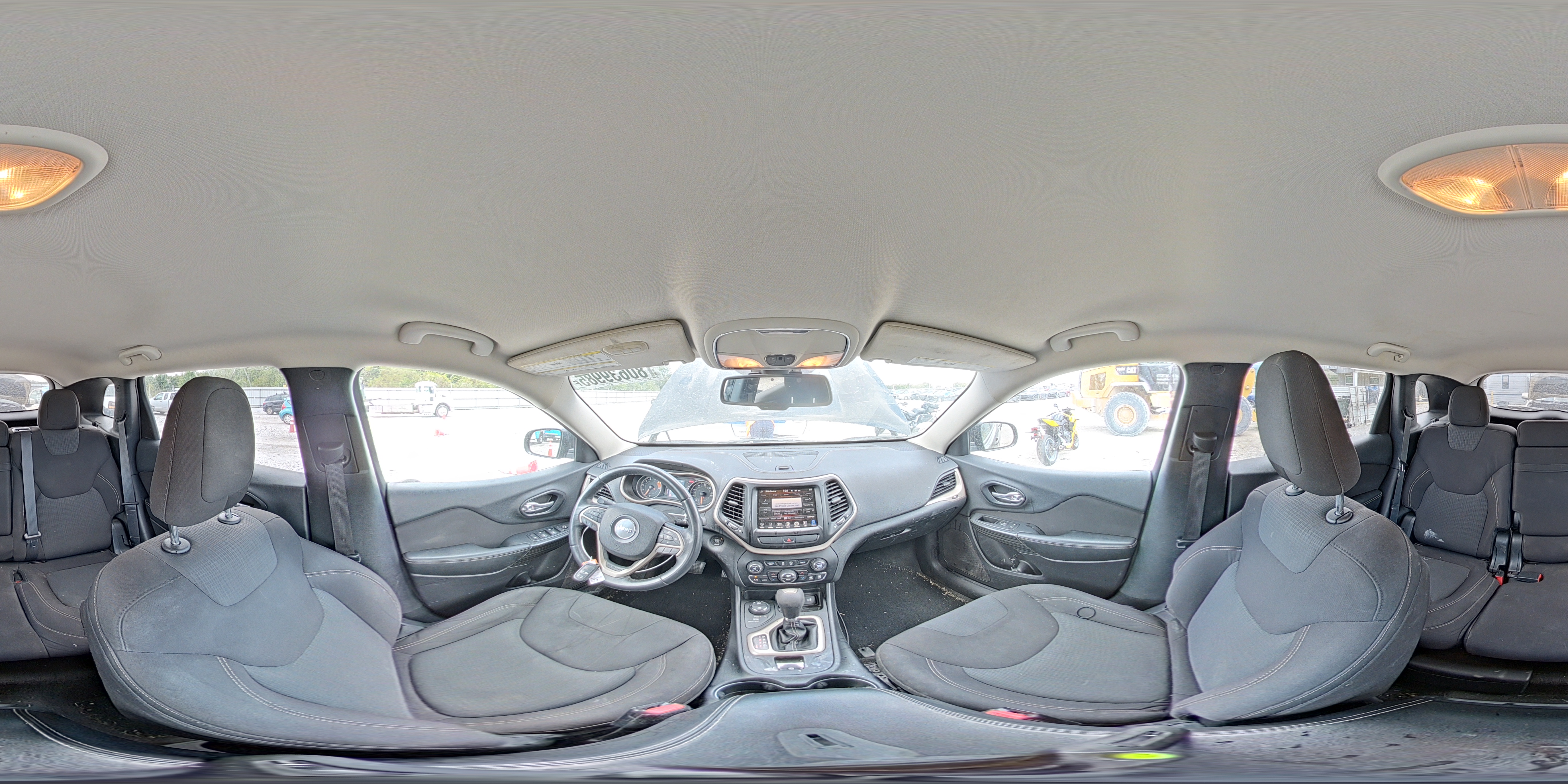 2016 Jeep Cherokee Latitude VIN: 1C4PJMCS1GW103600 Lot: 80639985