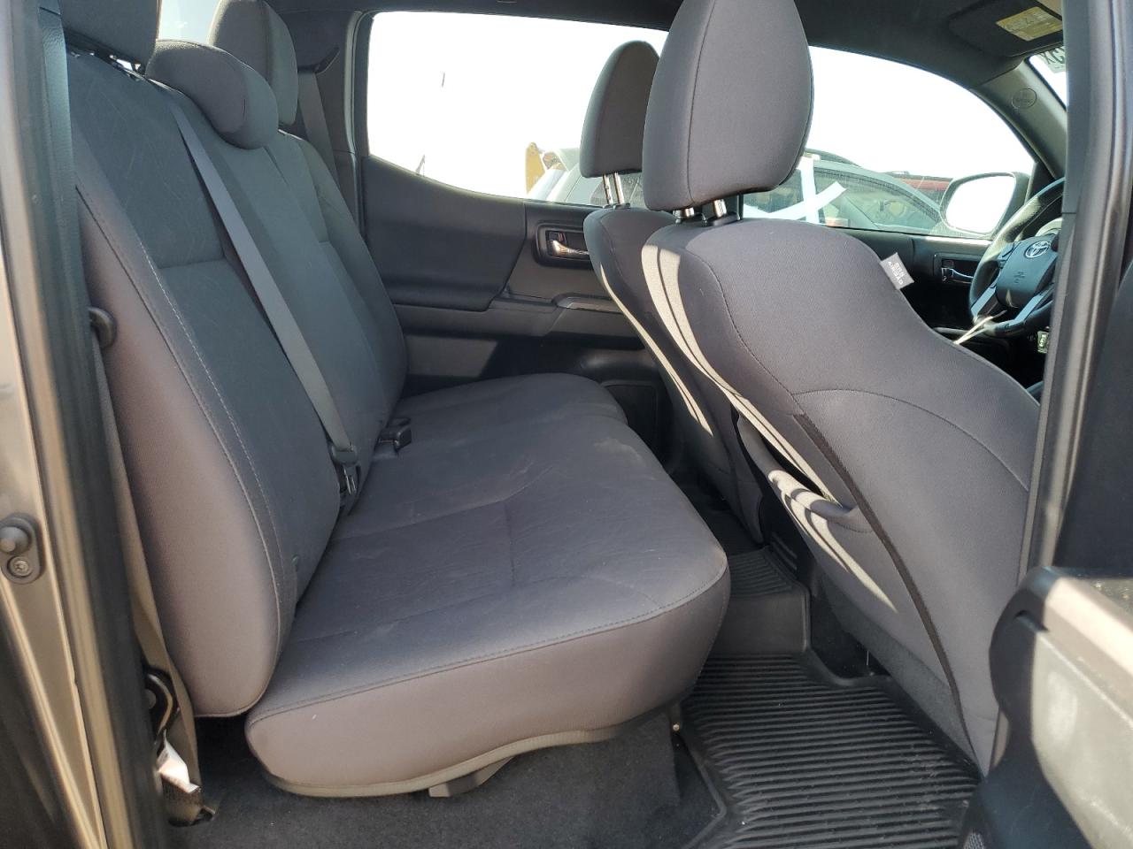 2019 Toyota Tacoma Double Cab VIN: 3TMCZ5AN2KM234988 Lot: 80274125
