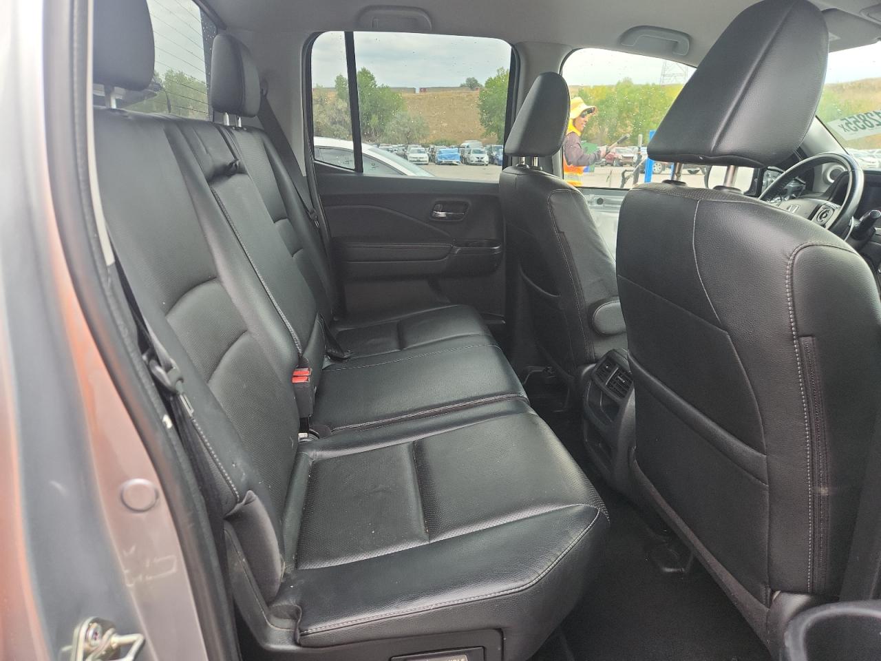 2017 Honda Ridgeline Rtl VIN: 5FPYK3F58HB002634 Lot: 81412855