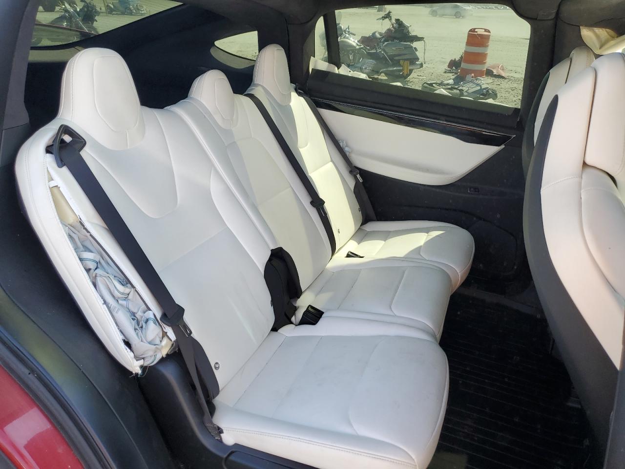 2017 Tesla Model X VIN: 5YJXCDE28HF069782 Lot: 81574895