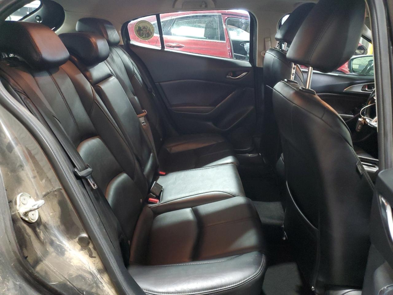 2018 Mazda 3 Touring VIN: 3MZBN1L31JM243348 Lot: 81070095