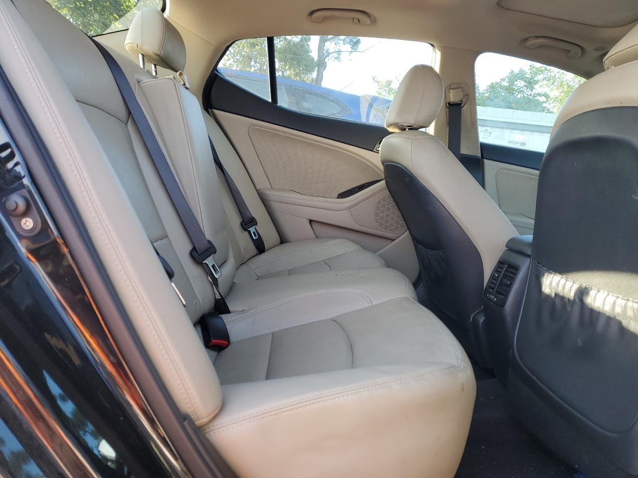 2013 Kia Optima Hybrid VIN: KNAGM4AD3D5043300 Lot: 71718375