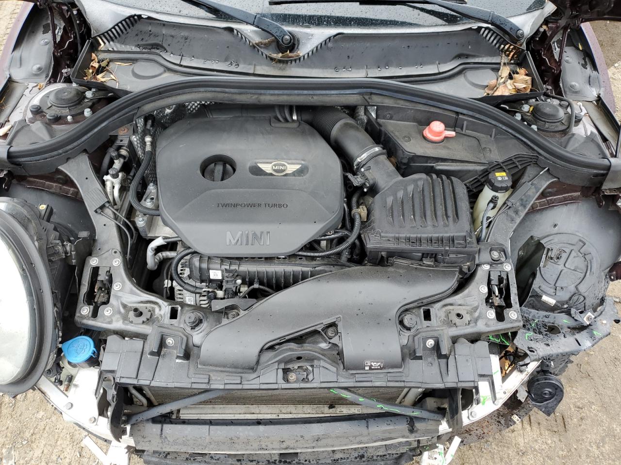 2016 Mini Cooper Clubman VIN: WMWLN5C55G2E31256 Lot: 80650695