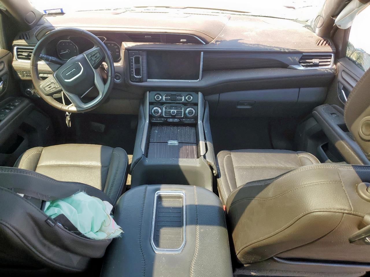 2021 GMC Yukon Denali VIN: 1GKS1DKL1MR400790 Lot: 71708565