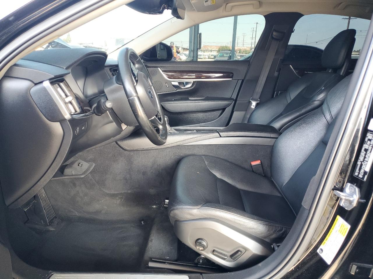 2017 Volvo S90 T5 Momentum VIN: YV1102AK3H1011591 Lot: 80288655