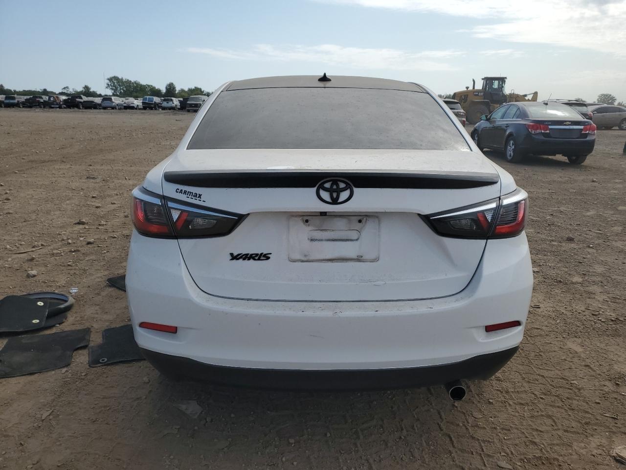 2019 Toyota Yaris L VIN: 3MYDLBYV5KY526400 Lot: 70690695