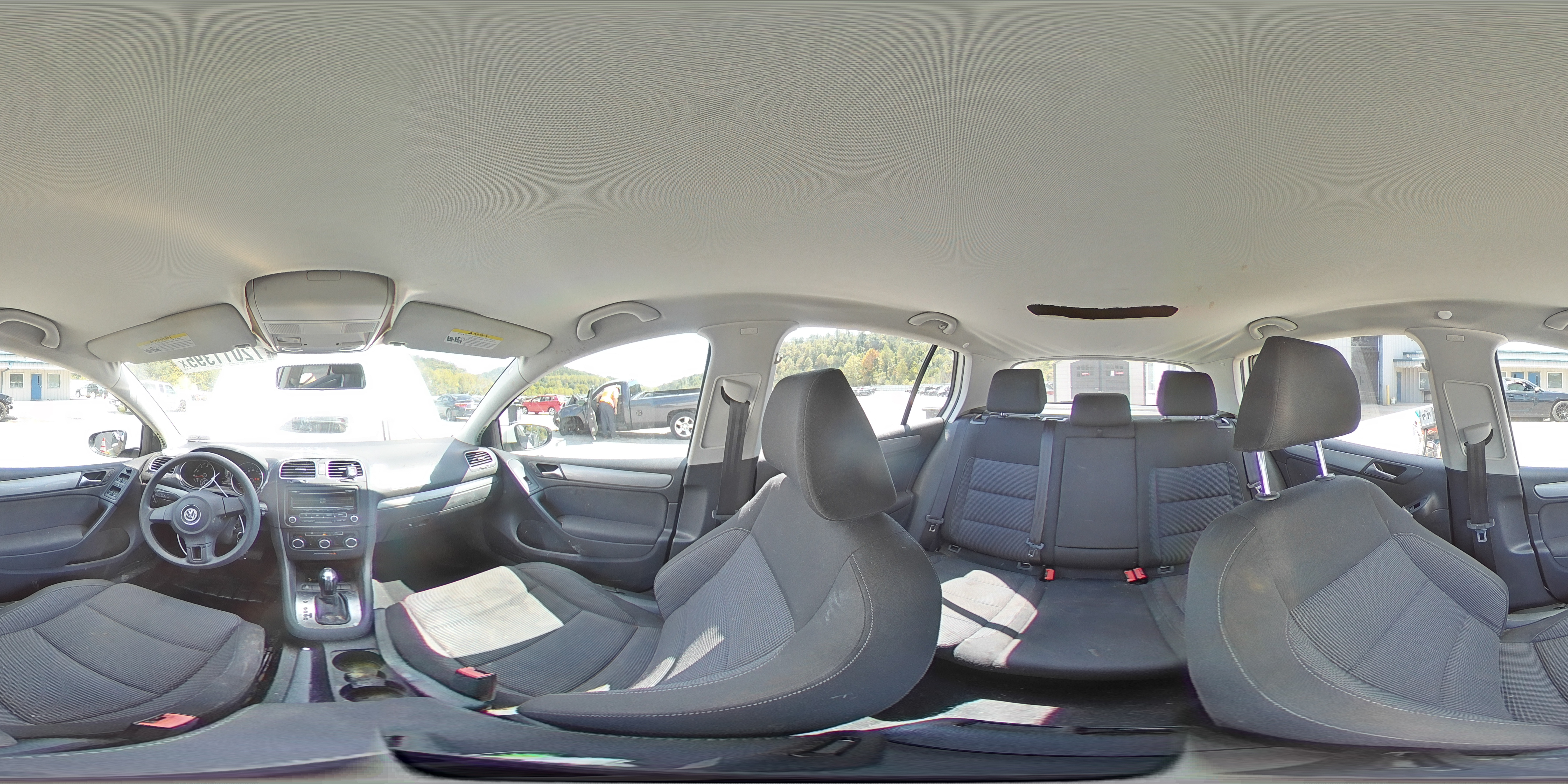 2014 Volkswagen Golf VIN: WVWDB7AJXEW011667 Lot: 72011395