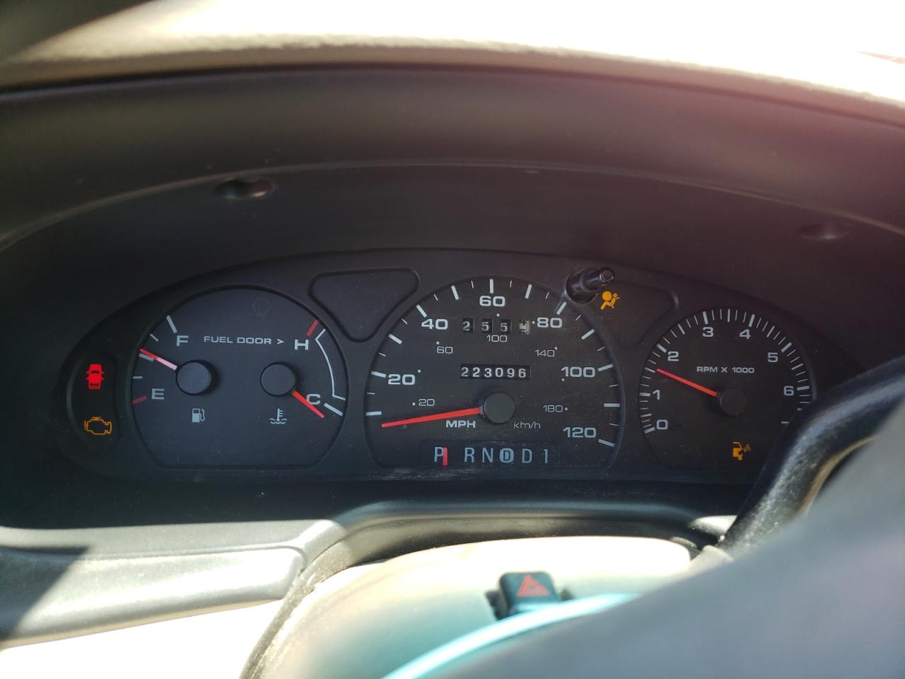 2001 Ford Taurus Ses VIN: 1FAFP55U81G182060 Lot: 71283955