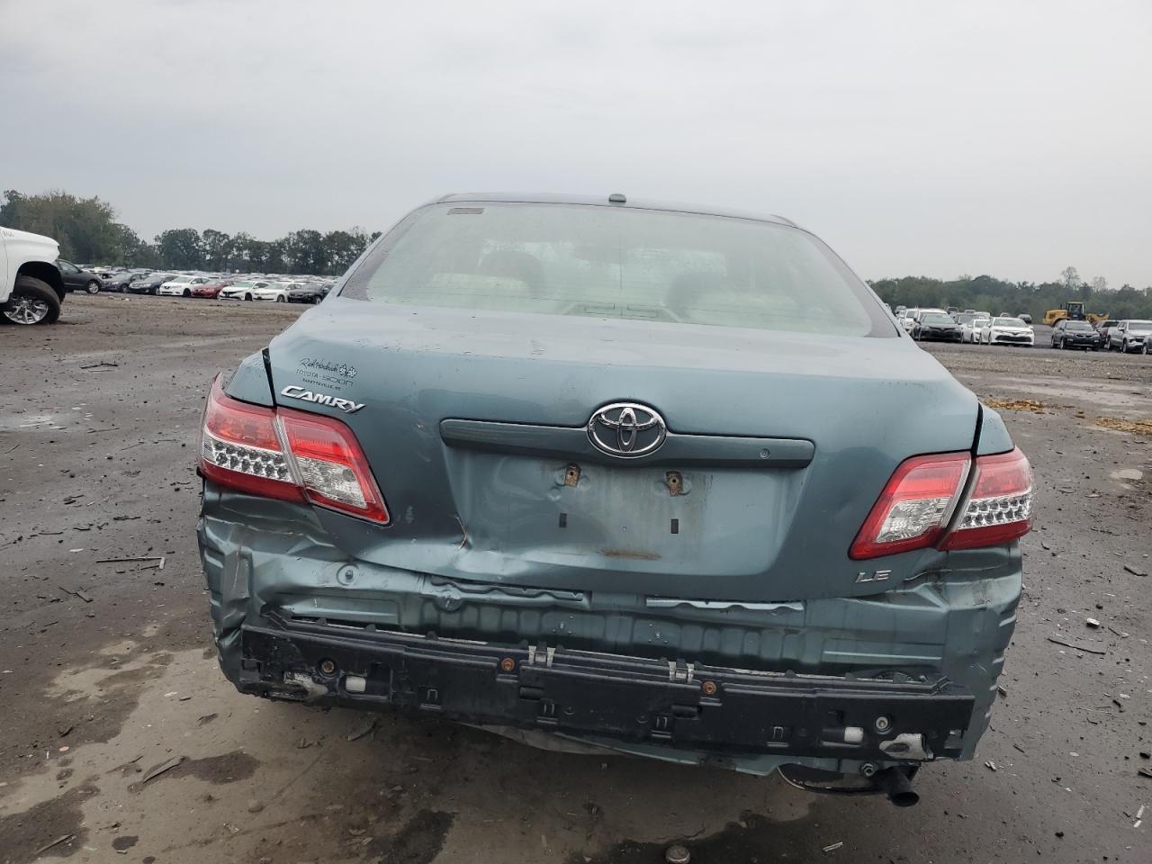 2010 Toyota Camry Base VIN: 4T1BF3EK6AU524018 Lot: 84575865