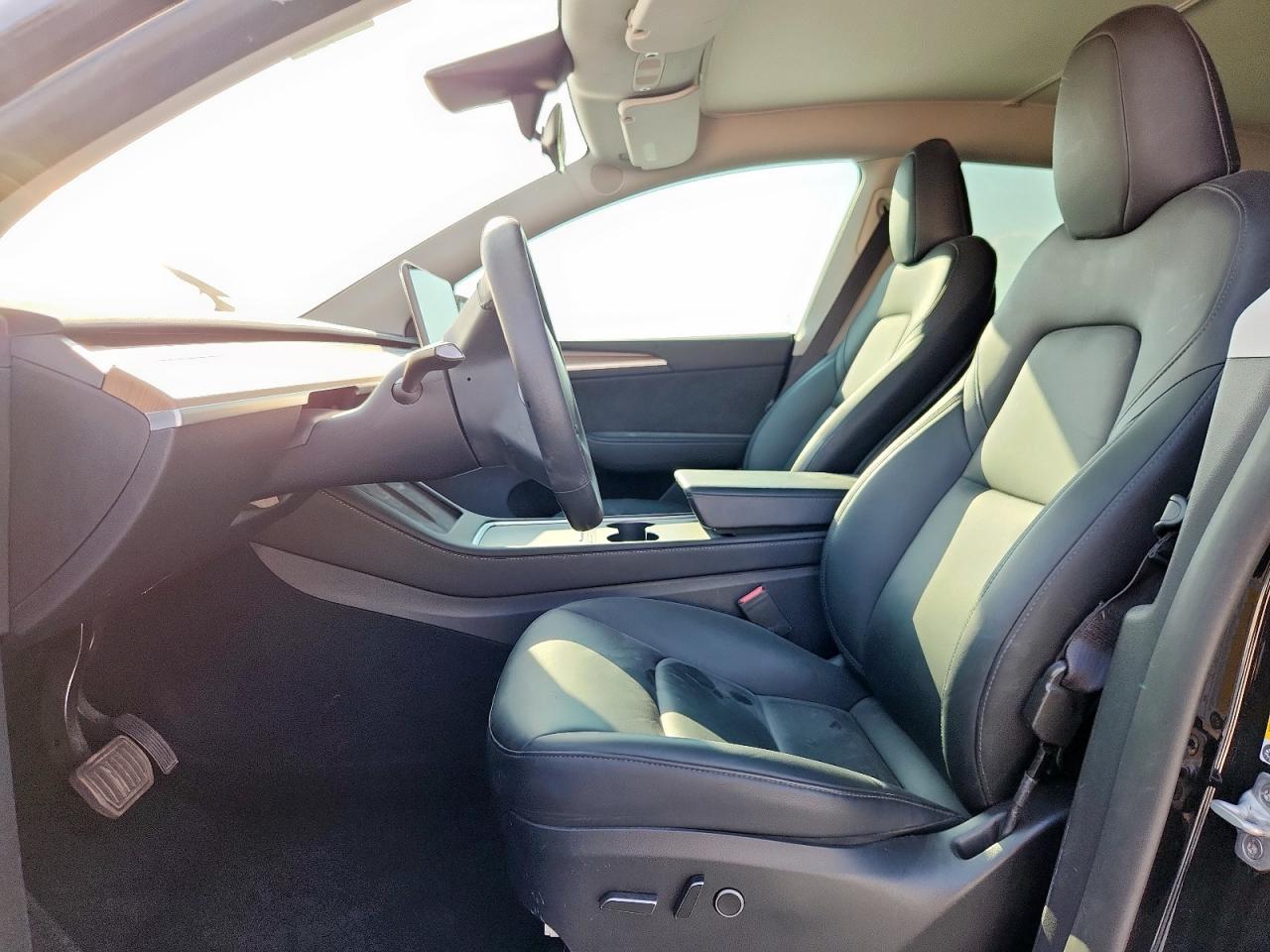 2023 Tesla Model Y VIN: 7SAYGDEE0PA107782 Lot: 80491645