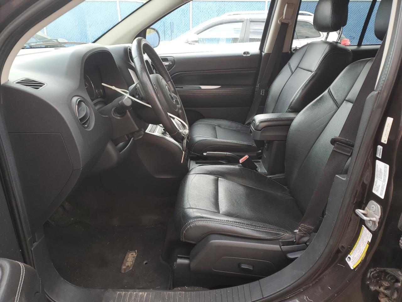 2014 Jeep Compass Limited VIN: 1C4NJDCB4ED769365 Lot: 81180695