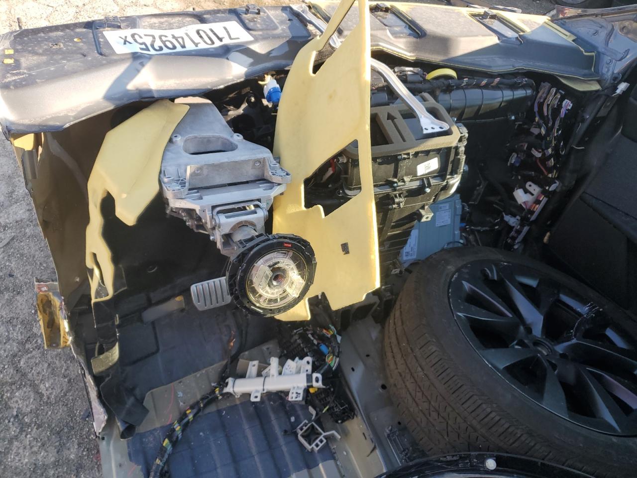 2024 Tesla Model X VIN: 7SAXCDE52RF441308 Lot: 71014925