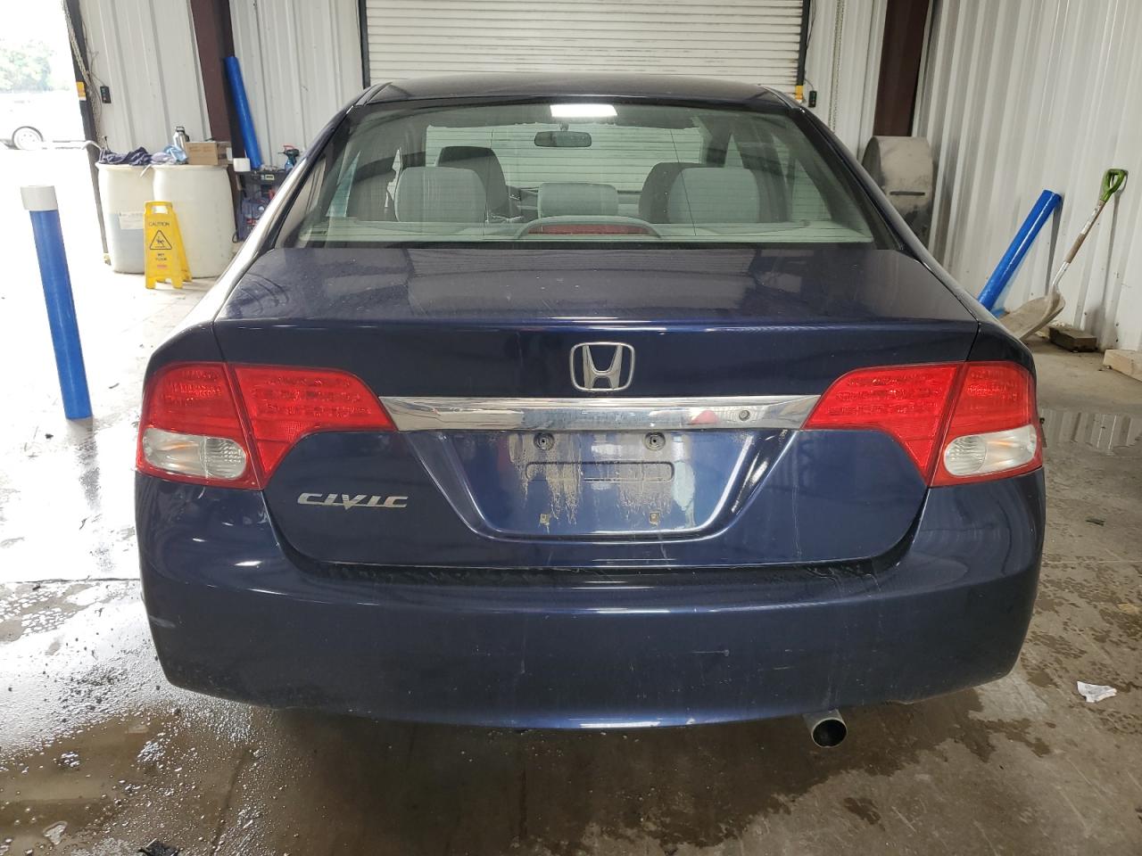 2009 Honda Civic Lx VIN: 19XFA16579E002073 Lot: 84615795