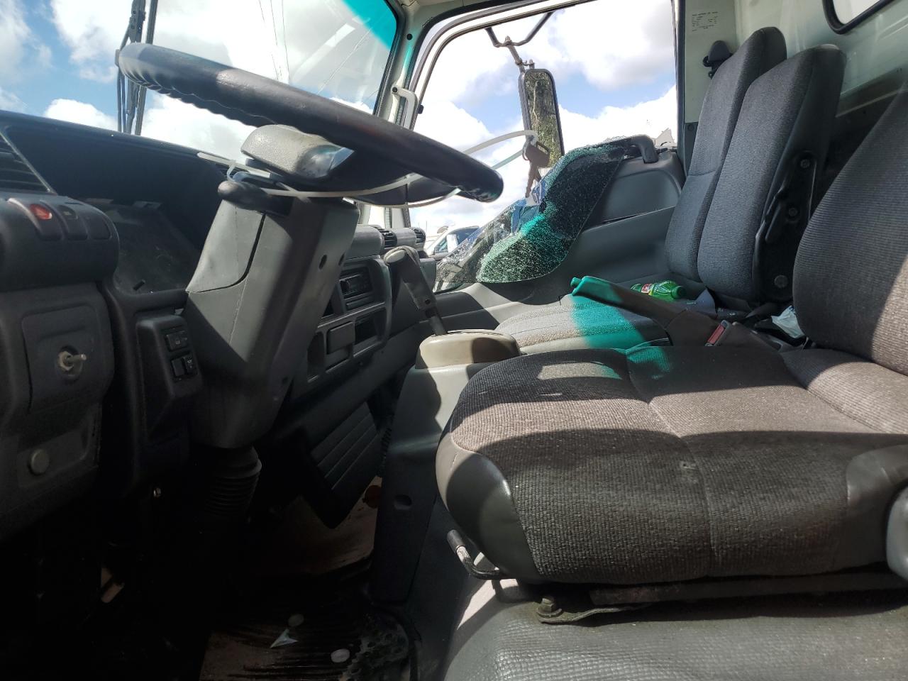 2006 Isuzu Npr VIN: 4KLB4B1U26J800960 Lot: 81281725