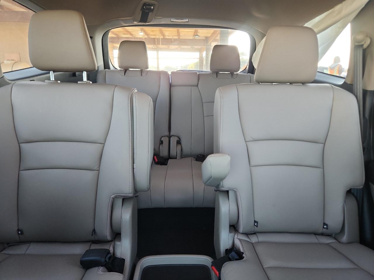 2021 Honda Pilot Touring VIN: 5FNYF6H63MB032705 Lot: 84035595