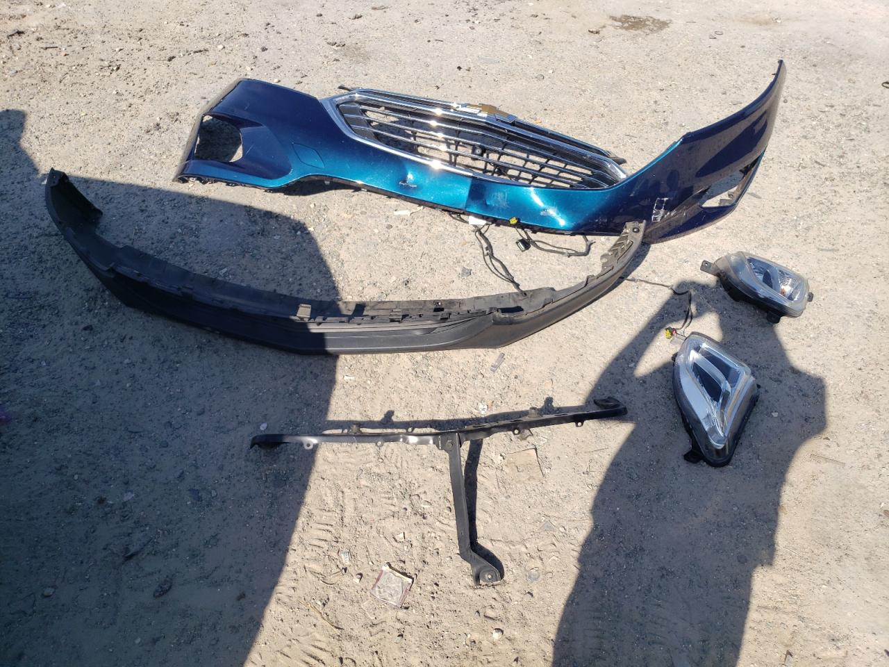 2019 Chevrolet Equinox Premier VIN: 2GNAXPEXXK6295382 Lot: 80184255