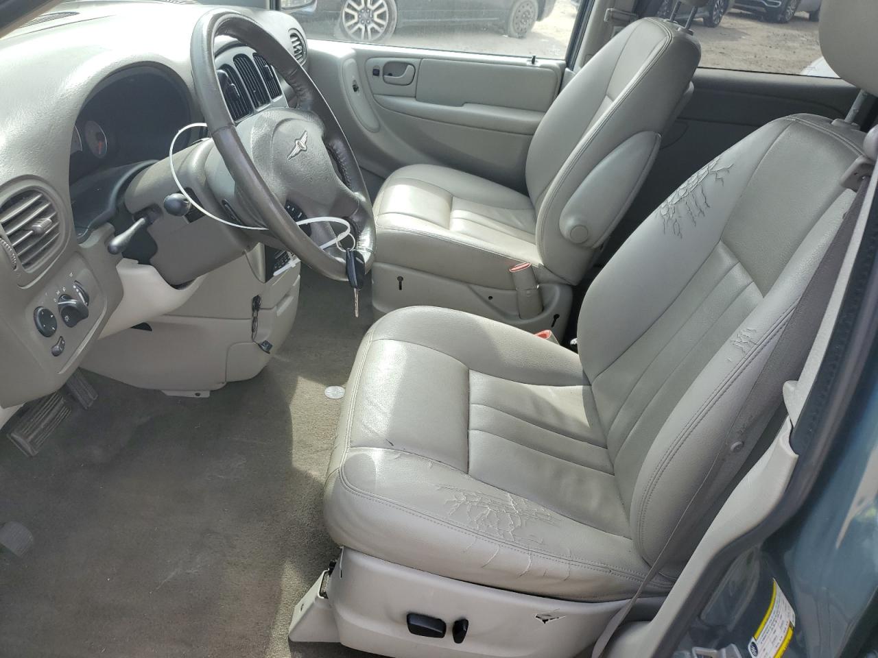 2007 Chrysler Town & Country Touring VIN: 2A4GP54L27R274869 Lot: 84872245