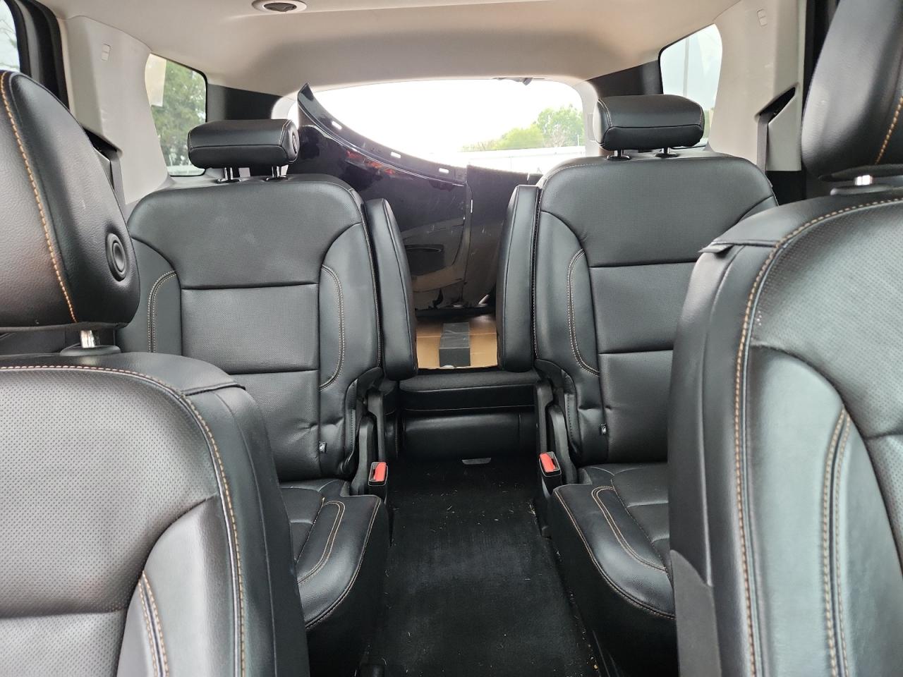 2018 Chevrolet Traverse Premier VIN: 1GNERKKW1JJ105836 Lot: 70198755