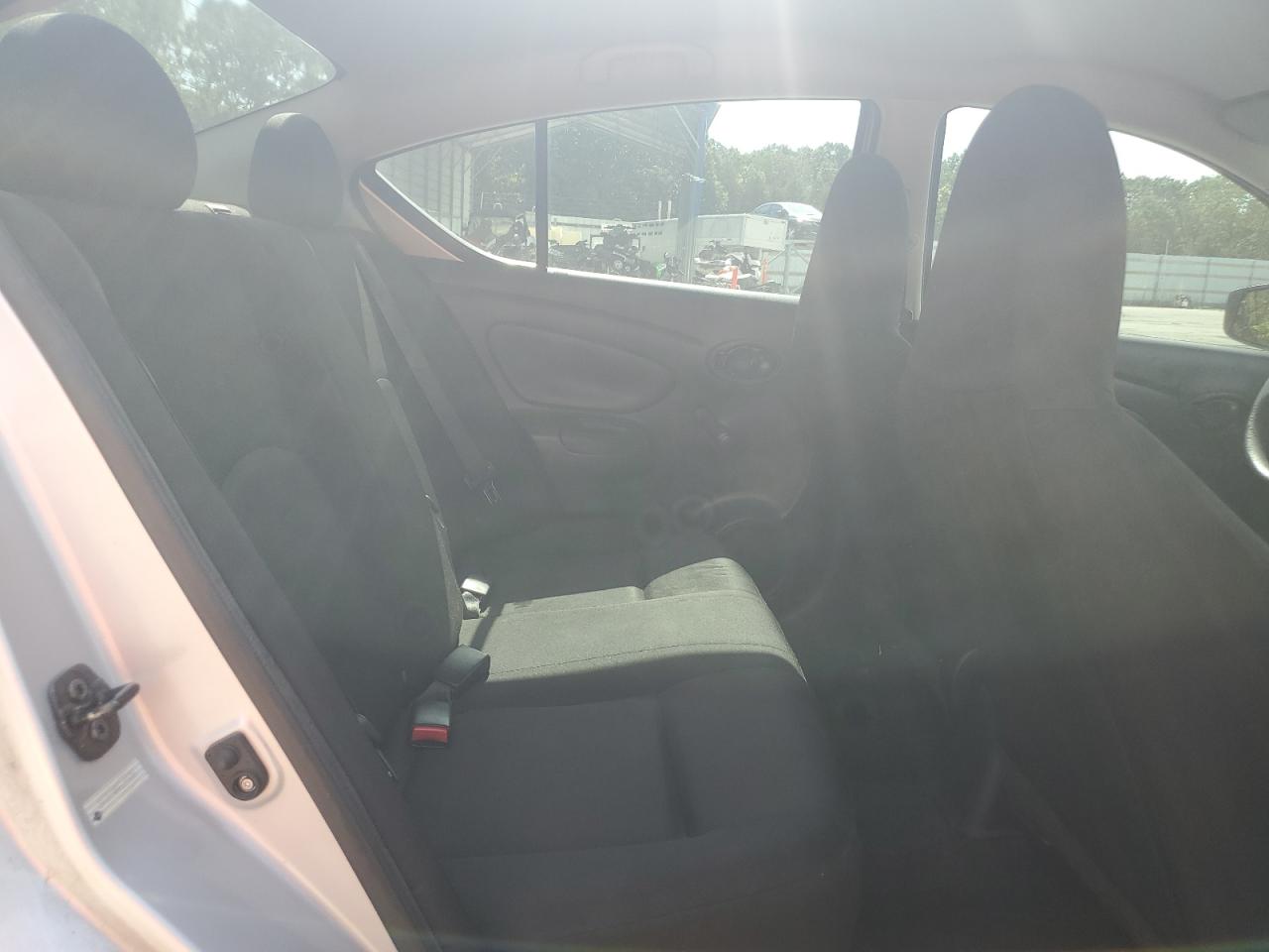 2016 Nissan Versa S VIN: 3N1CN7AP0GL908015 Lot: 83878575