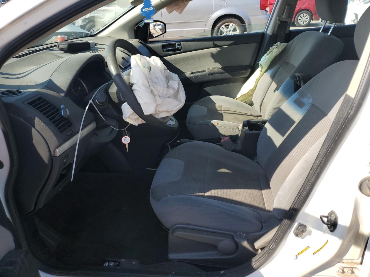 2011 Nissan Sentra 2.0 VIN: 3N1AB6AP0BL642370 Lot: 81331615