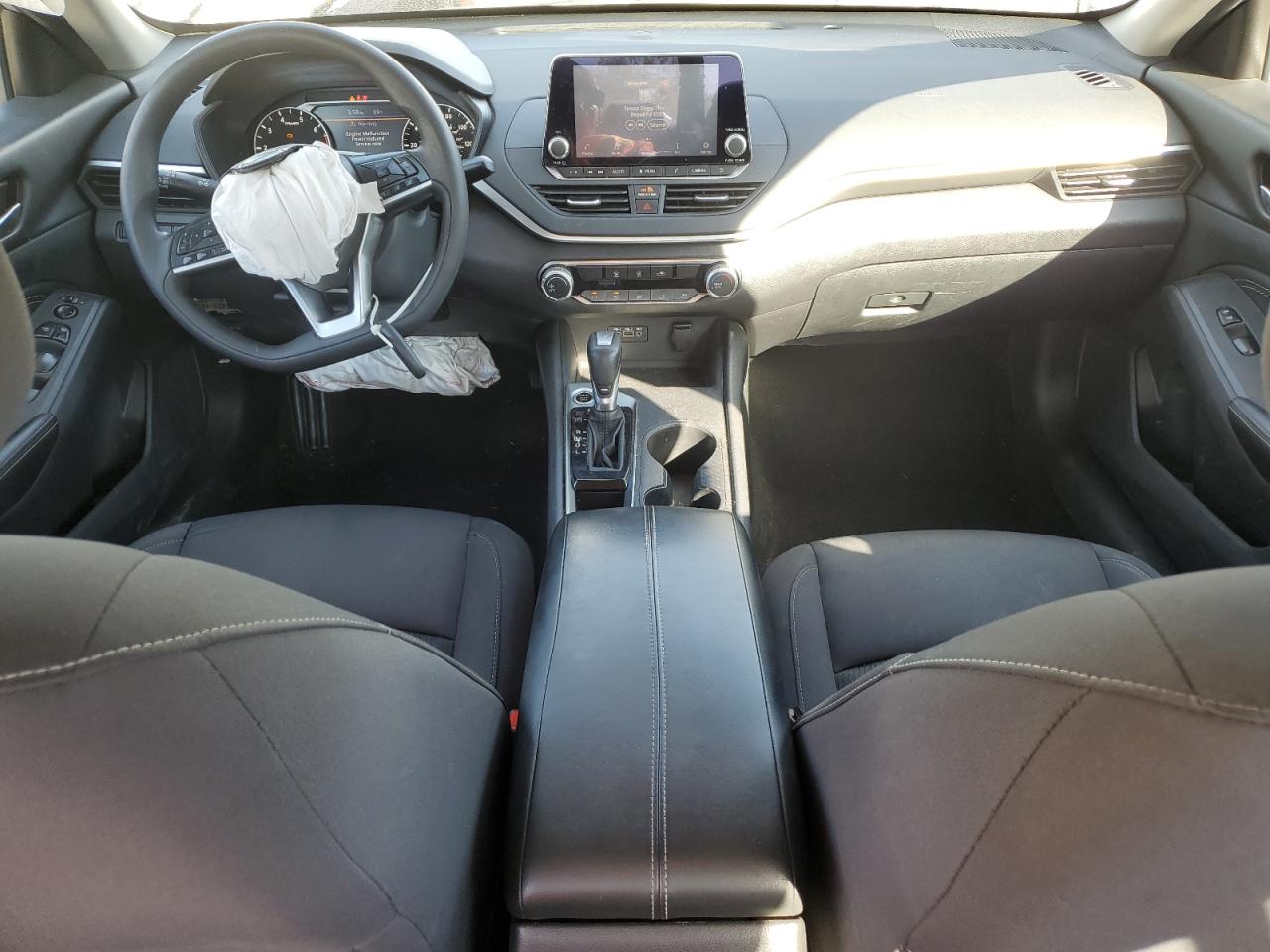 2020 Nissan Altima S VIN: 1N4BL4BVXLC261256 Lot: 81810225