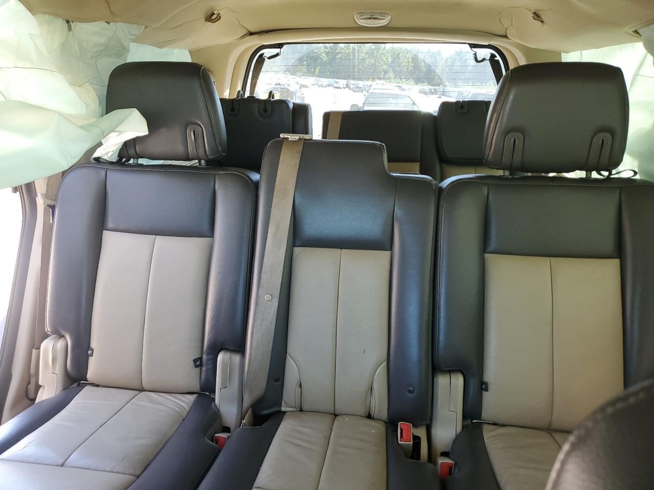 2008 Ford Expedition Eddie Bauer VIN: 1FMFU17508LA02133 Lot: 70284795