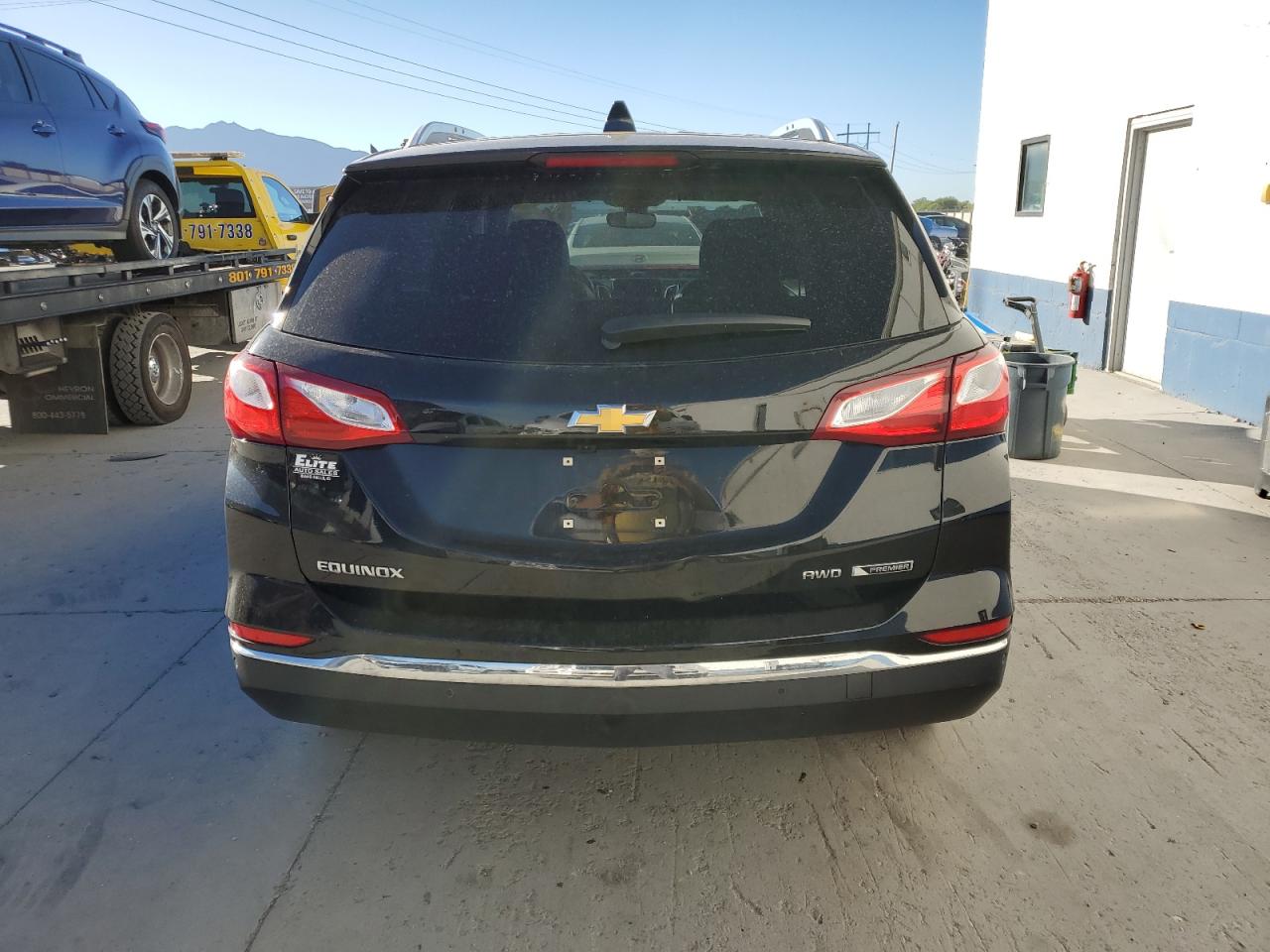 2018 Chevrolet Equinox Premier VIN: 2GNAXVEVXJ6204967 Lot: 71840325
