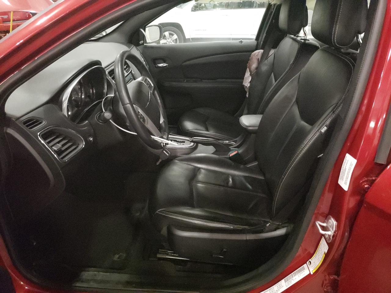 2014 Chrysler 200 Limited VIN: 1C3CCBCG8EN198690 Lot: 80264985