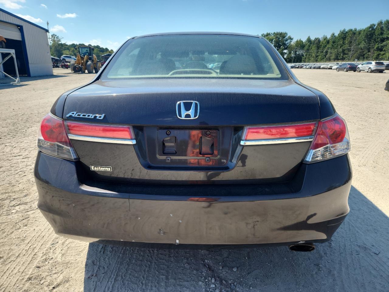 2011 Honda Accord Lxp VIN: 1HGCP2F4XBA104945 Lot: 71443135