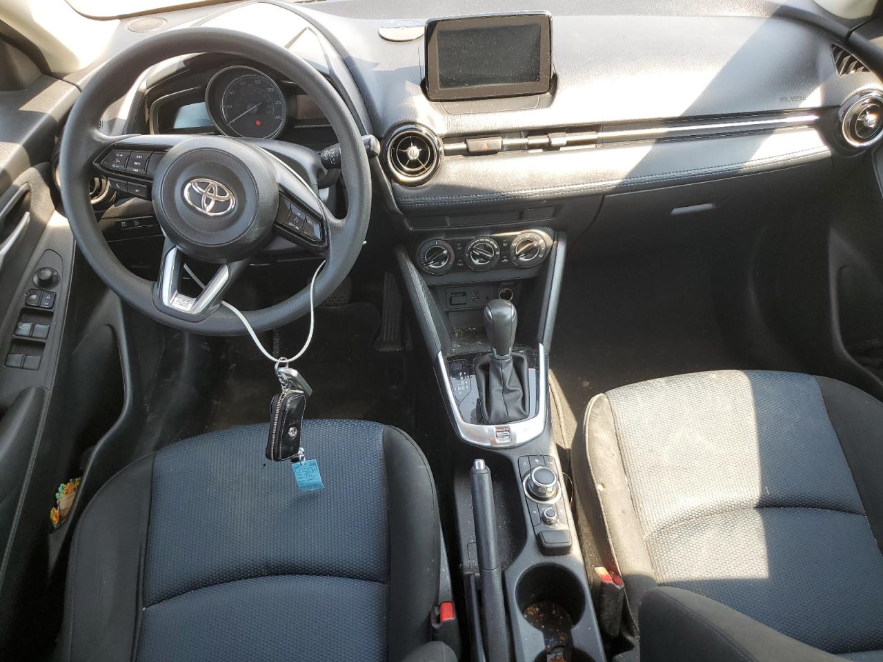 2019 Toyota Yaris L VIN: 3MYDLBYV1KY513966 Lot: 81052945