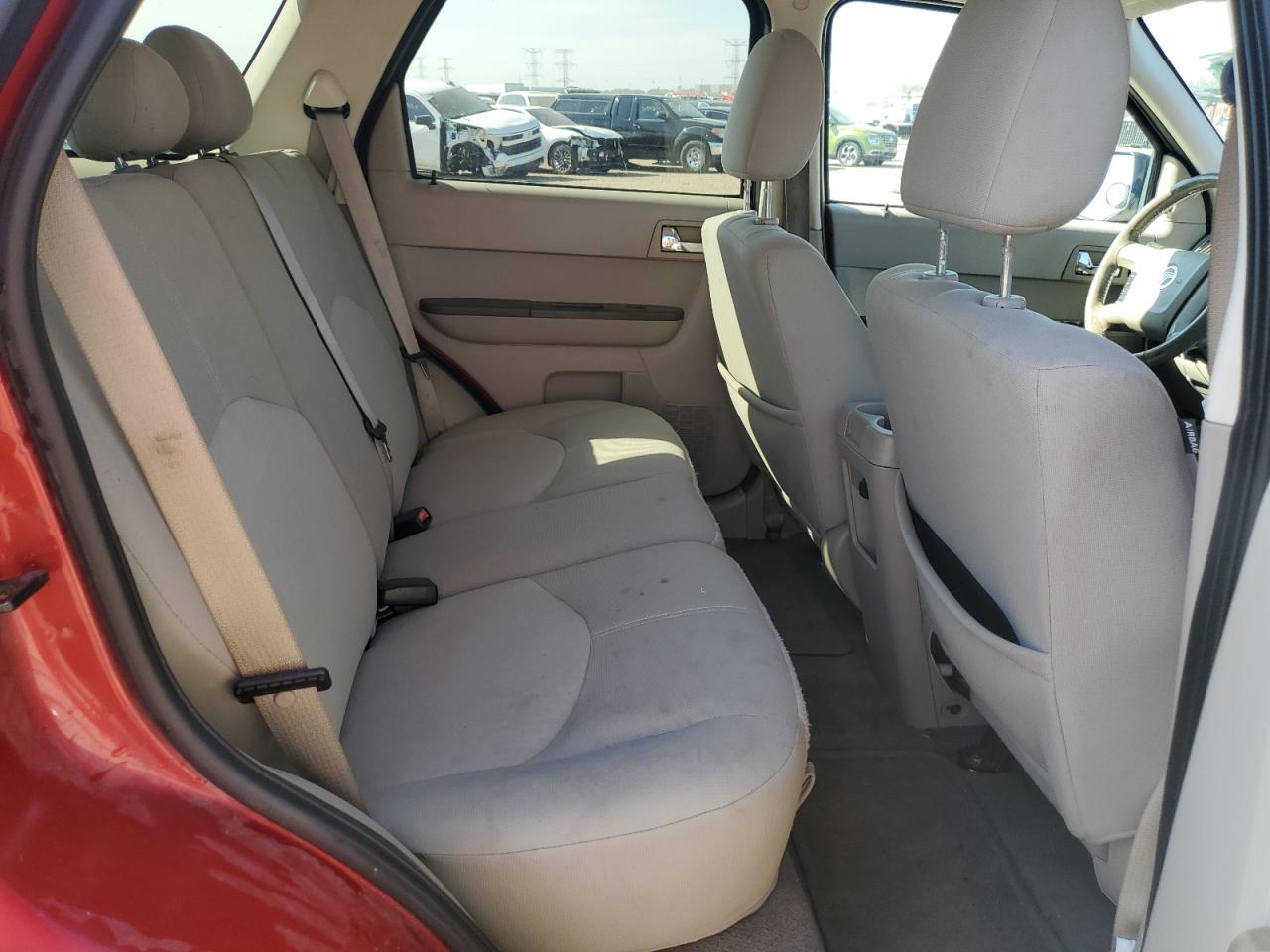 2008 Mercury Mariner VIN: 4M2CU81198KJ36077 Lot: 84367135