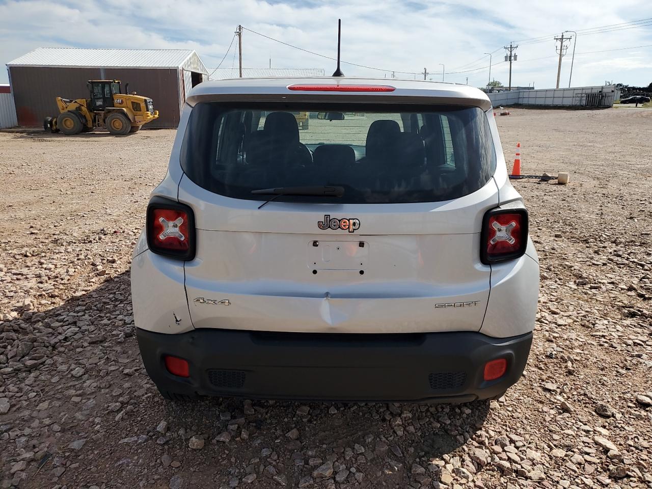 2015 Jeep Renegade Sport VIN: ZACCJBAH0FPB58695 Lot: 84290785