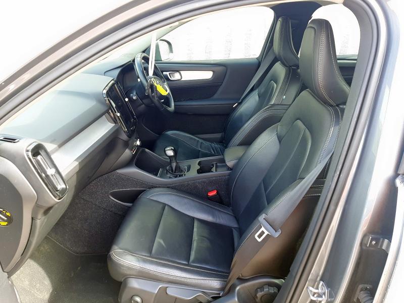 2019 VOLVO XC40 MOMENTUM T3 1.5 T3 MOMENTUM 5DR