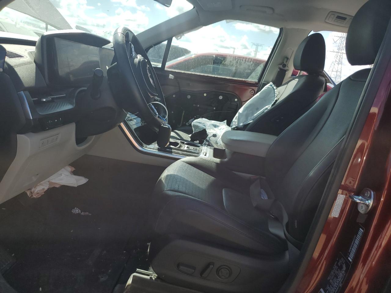 2024 Kia Carnival Sx VIN: KNDNE5H38R6415757 Lot: 82085525