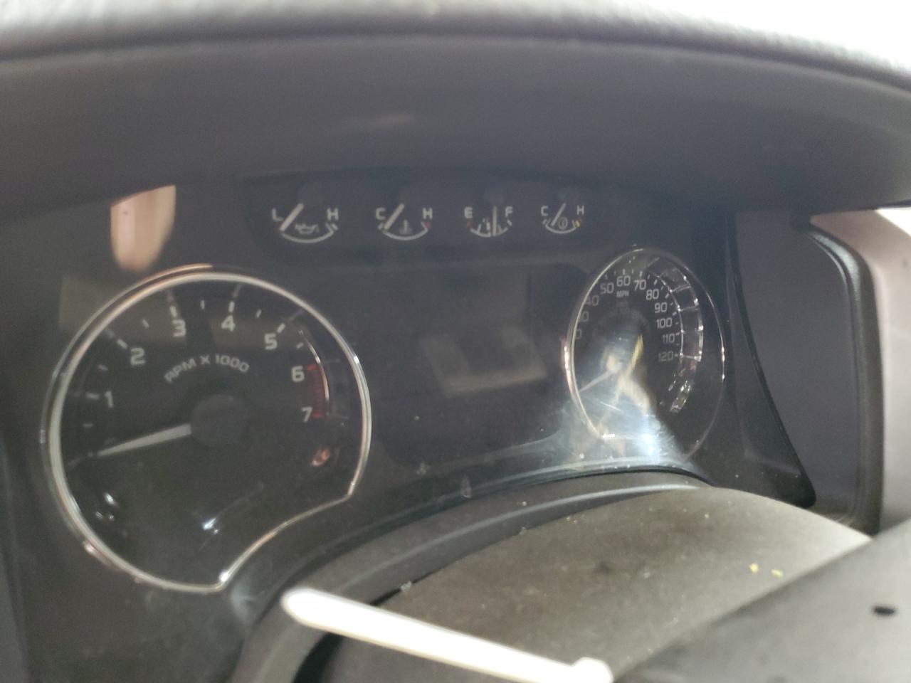 2011 Ford F150 Super Cab VIN: 1FTFX1EF0BFD06916 Lot: 83991925