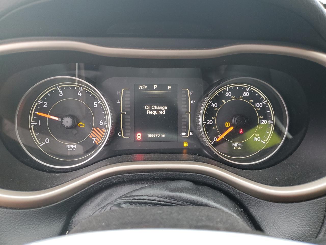 2015 Jeep Cherokee Latitude VIN: 1C4PJLCB8FW627903 Lot: 71819375