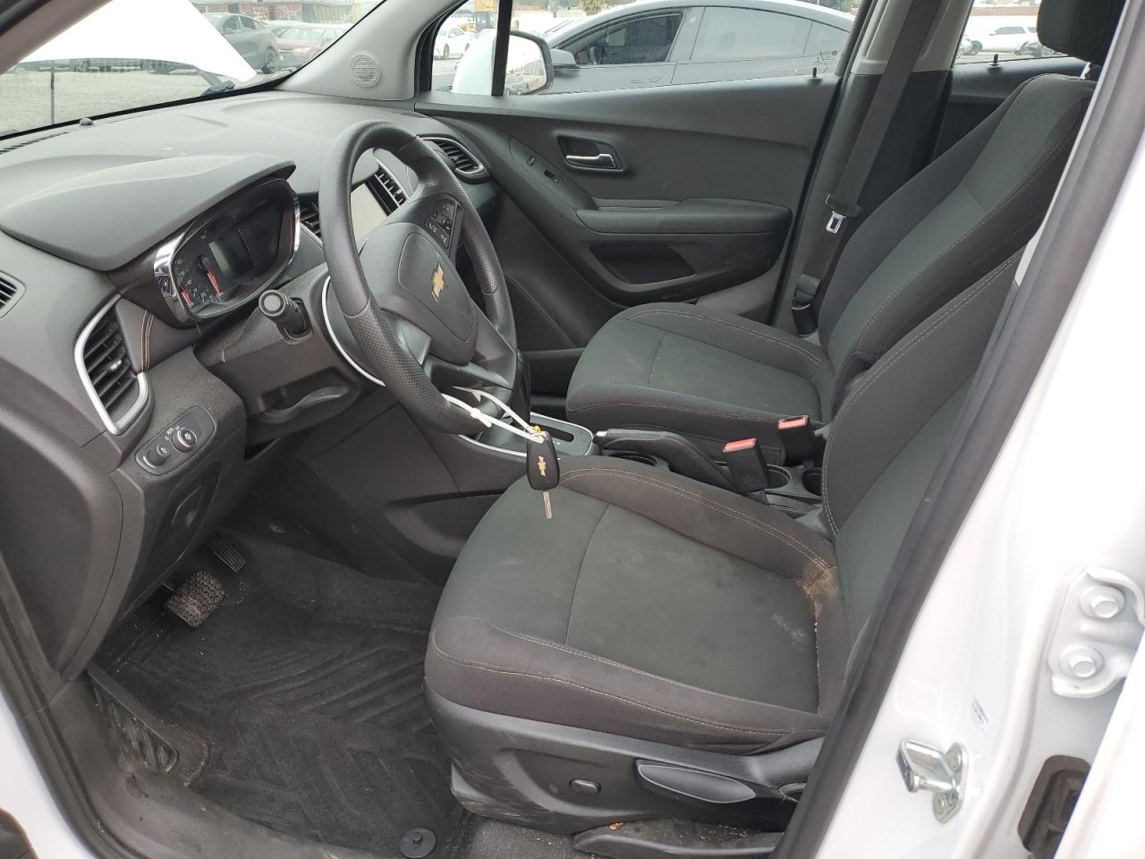 2019 Chevrolet Trax Ls VIN: 3GNCJKSB4KL163333 Lot: 71871865