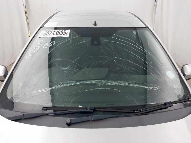 2010 FORD FOCUS TITANIUM 